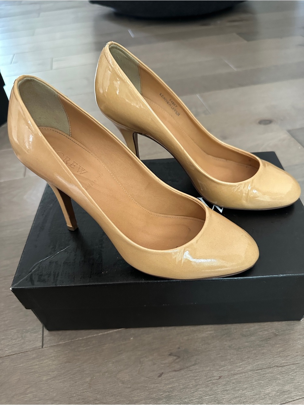 J. Crew Patent Leather Pumps in Beige Nude